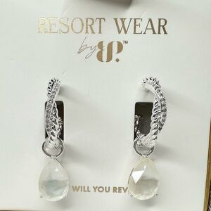 Bomb Party Resort Wear The Odessa Earrings Mother of Pearl Silver ER49499 NWT